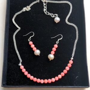 Pink Coral necklace & drop earrings Set. New Freshwater pearls, 16" + 2" Dainty